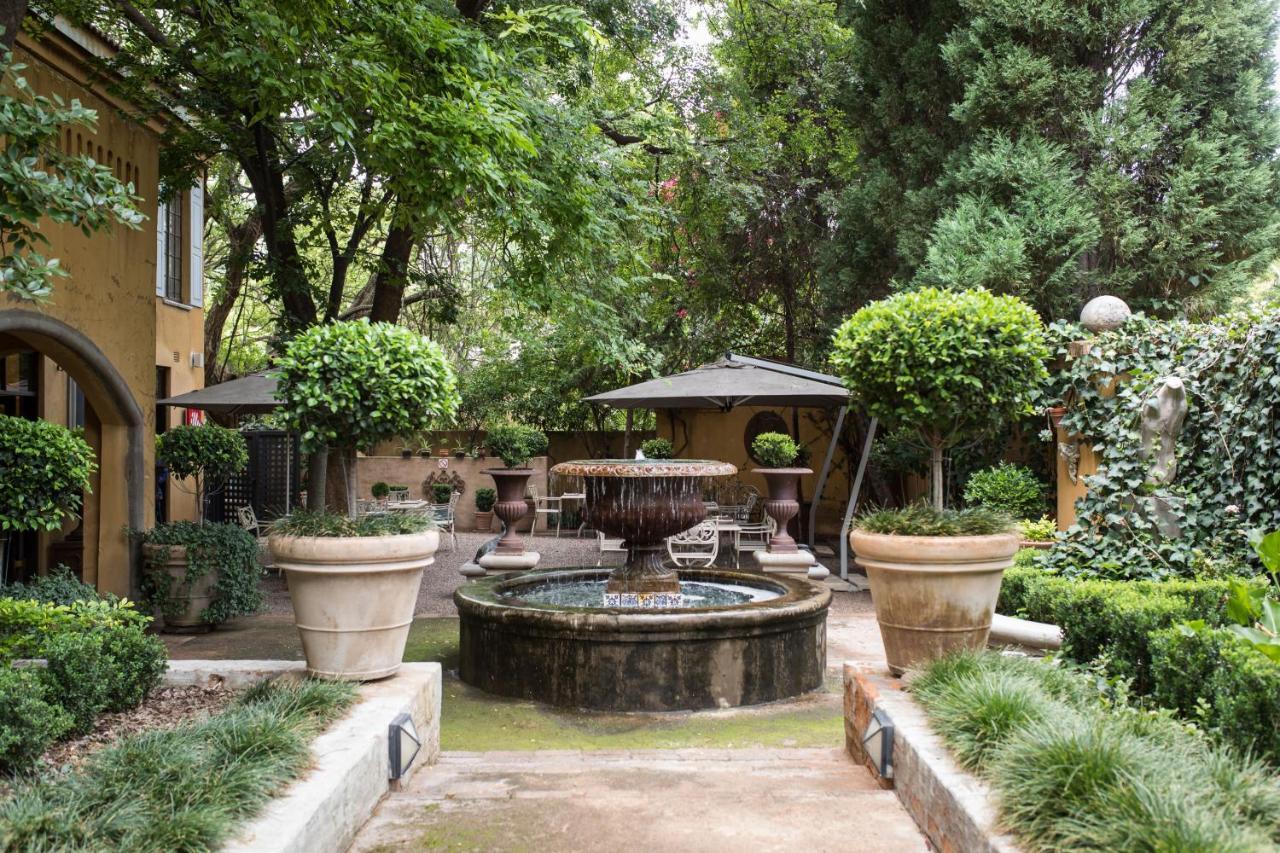 Godiva Spa & Guesthouse 格罗布勒斯达尔 外观 照片